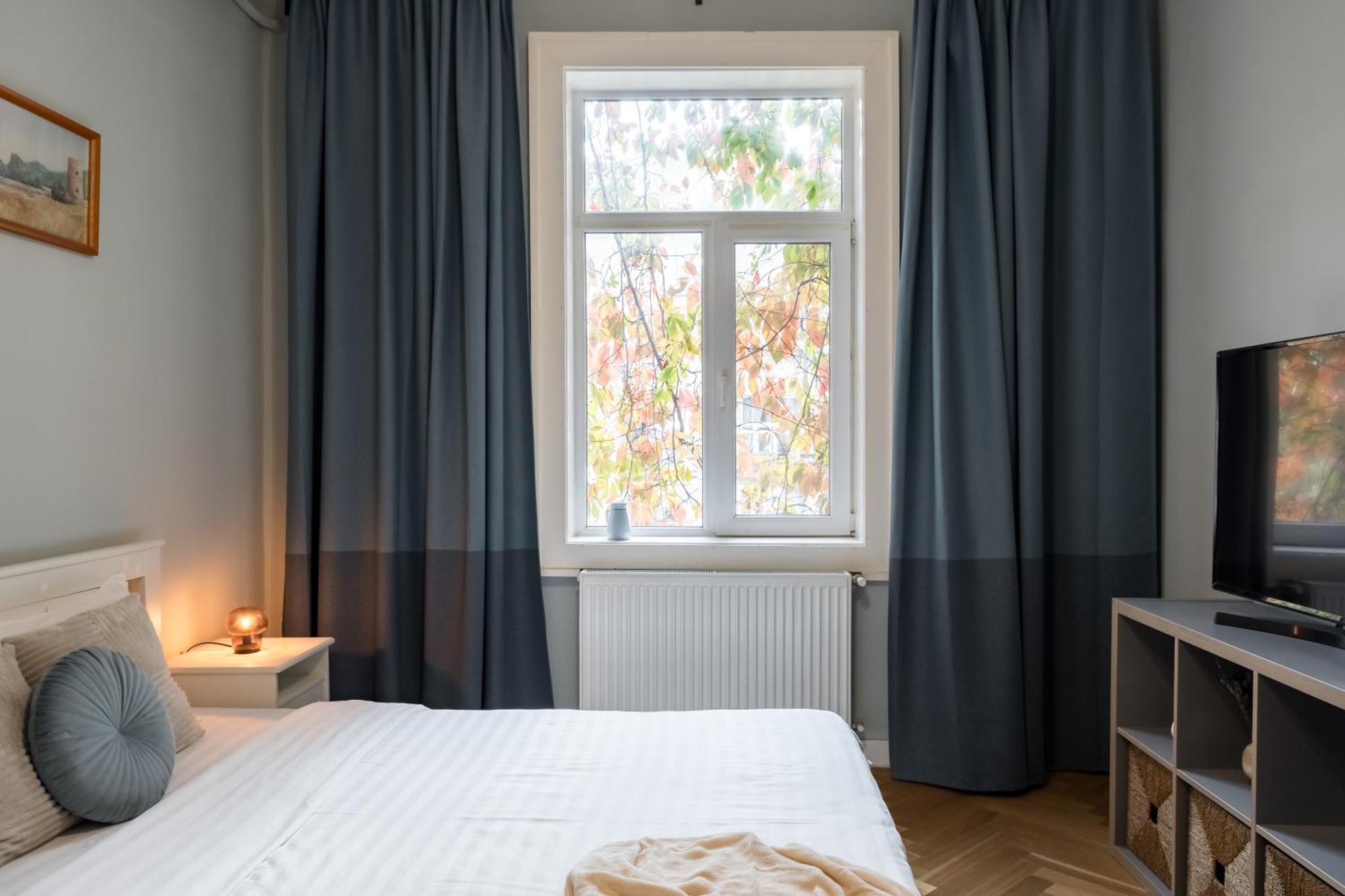 Chic Studio Near Bucharest'S Top Landmarks Bagian luar foto