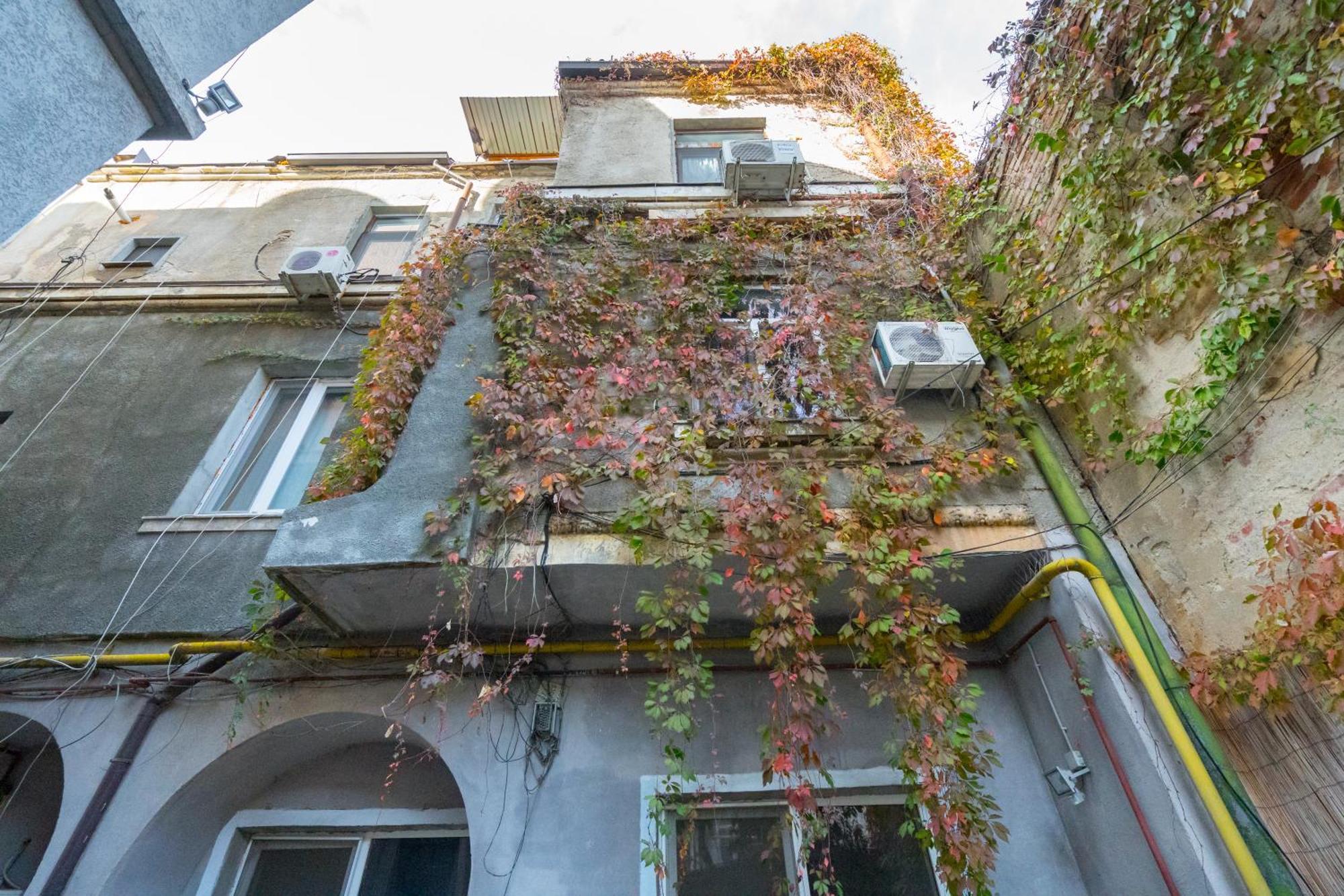 Chic Studio Near Bucharest'S Top Landmarks Bagian luar foto