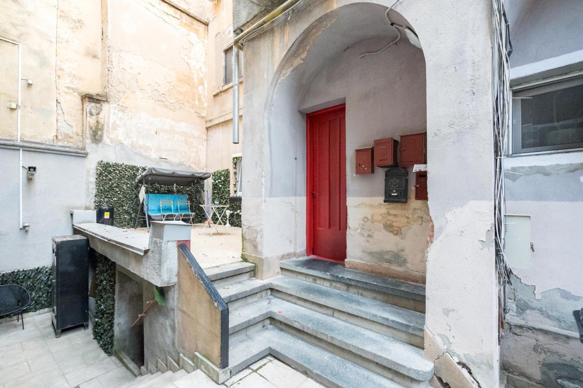 Chic Studio Near Bucharest'S Top Landmarks Bagian luar foto