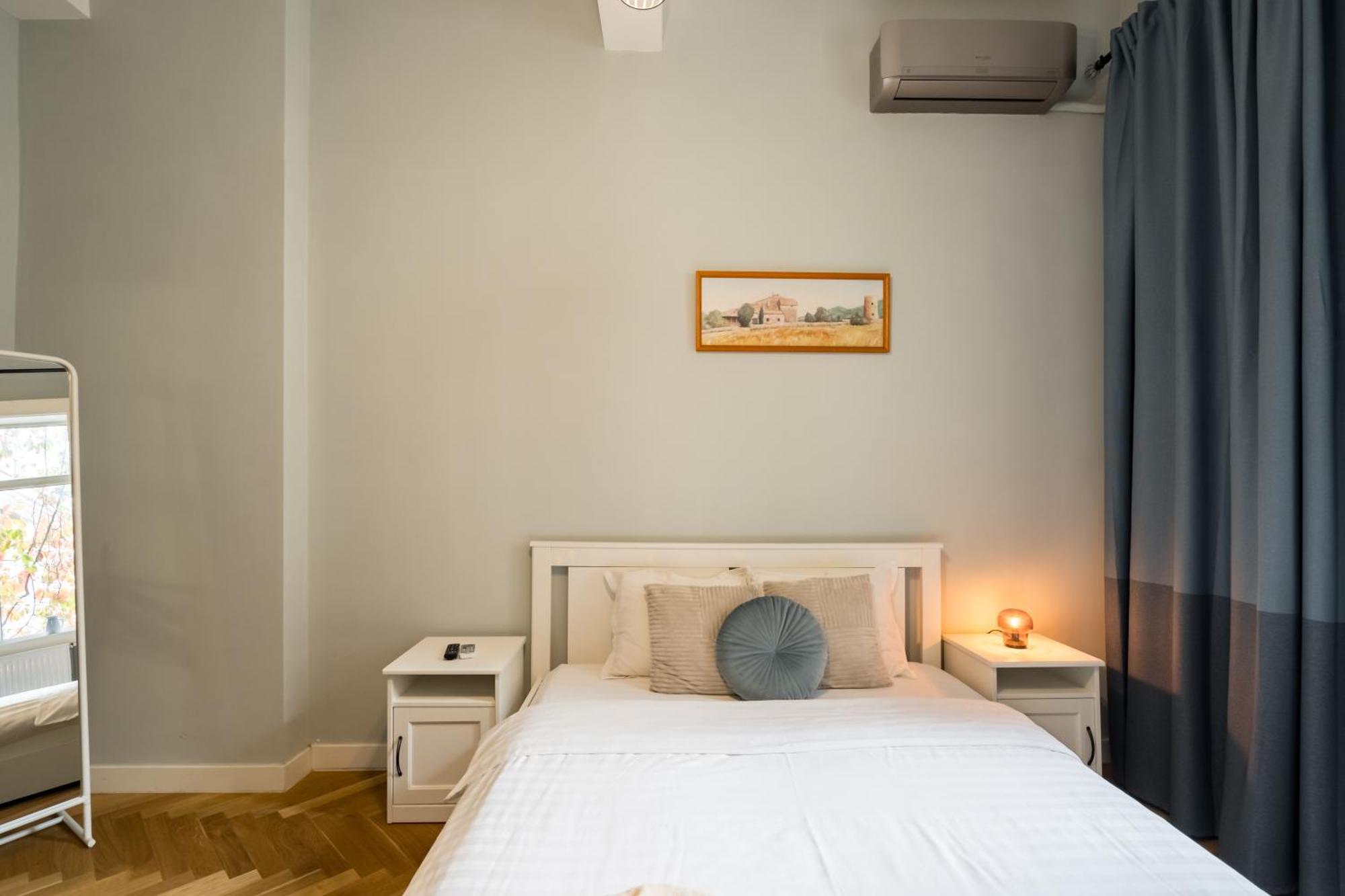 Chic Studio Near Bucharest'S Top Landmarks Bagian luar foto